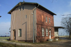 Empfansgebäude Altenwillershagen - Rückwärtige Ansicht 2006