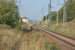 Stellwerk und Aufahrt Lietzow