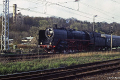 03 001 am 1. Mai 1997 im Bahnhof Lietzow