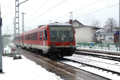 VT 628 641-3 am 5. Januar 2006 im Bahnhof Lietzow - Bild 2