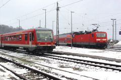 VT 628 641-3 am 5. Januar 2006 im Bahnhof Lietzow - Bild 4