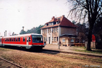 Ein Triebwagen der Baureihe 628 in Graal-Müritz.