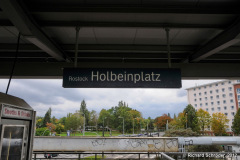 Bahnsteig Stationsschild Holbeinplatz