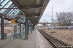 Bahnsteig nach Süden - west