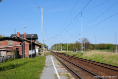 Bahnsteig 1 - Blick auf Empfangsgebäude