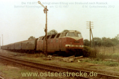 118 077 im Bahnhof Rövershagen