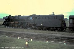 03 1074 beim Halt im Bahnhof Rövershagen