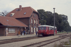 20.08.1993 - Bahnhof Tribsees - Bild 1