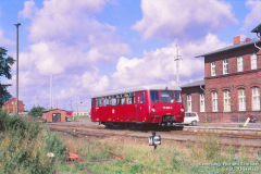771 059-3 am 31.08.1994 im Bahnhof Velgast